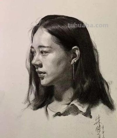 央美朱传奇素描头像作品专辑 - 图画吧TUHUABA