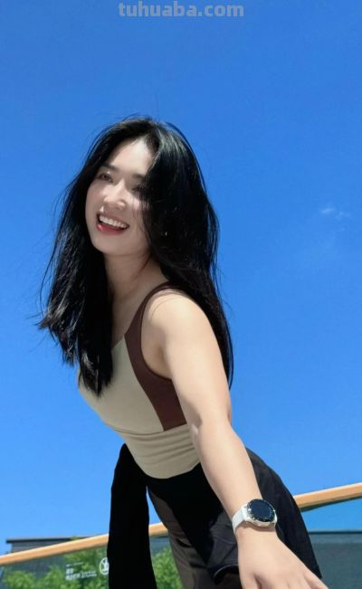 户外拍照，教你12个动作，拍照明媚出片，松弛漂亮 - 图画吧TUHUABA