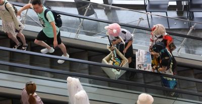 “二次元”打工人②｜Cosplay背后的“造梦者” - 图画吧TUHUABA