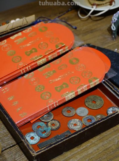 上街买新年礼物，成都商店还是太全面了 - 图画吧TUHUABA