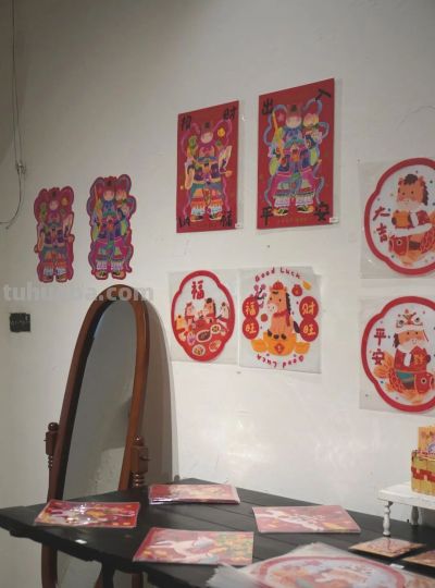 上街买新年礼物，成都商店还是太全面了 - 图画吧TUHUABA