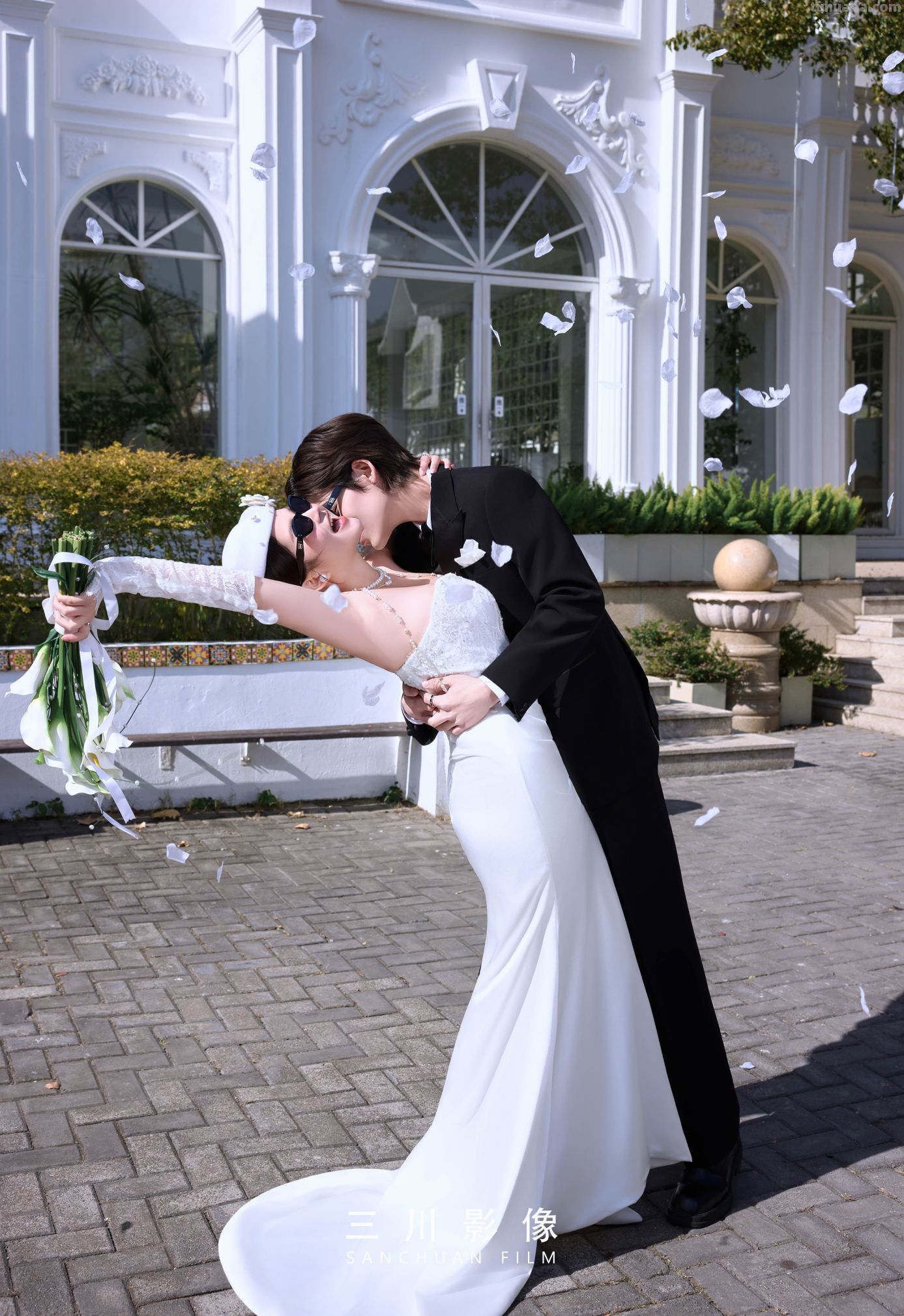 漫谈比较不错的婚纱照企业,价格贵不贵 - 今日头条 漫谈比较不错的婚纱照企业,价格贵不贵 - 图画吧TUHUABA