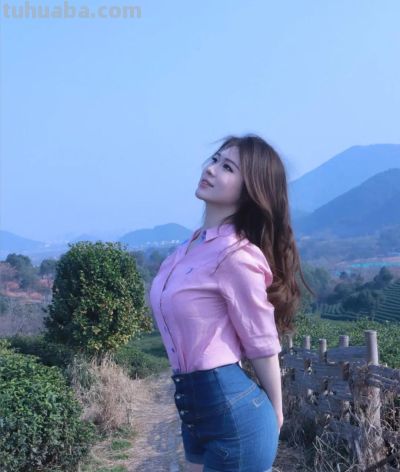 放假外出拍照,10个松弛感动作,帮你自然好看,出片漂亮 - 今日头条 放假外出拍照,10个松弛感动作,帮你自然好看,出片漂亮 - 图画吧TUHUABA