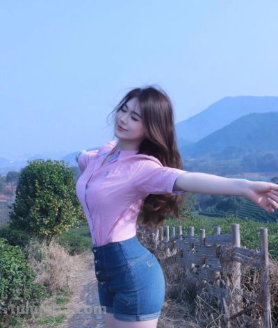 放假外出拍照,10个松弛感动作,帮你自然好看,出片漂亮 - 今日头条 放假外出拍照,10个松弛感动作,帮你自然好看,出片漂亮 - 图画吧TUHUABA