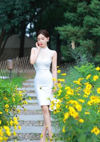 解锁小妈感的正确姿势！9个拍照技巧，让你美得有故事，有韵味 - 图画吧TUHUABA