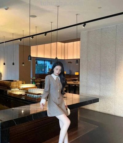 颜值COS暴击：真的无法抗拒，这抹自带高光的冷白皮 - 今日头条