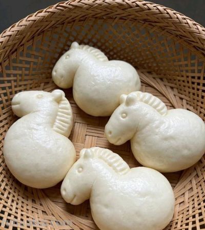 小马馒头,这也太可爱了吧!年夜饭的杠把子 - 今日头条 小马馒头,这也太可爱了吧!年夜饭的杠把子 - 图画吧TUHUABA