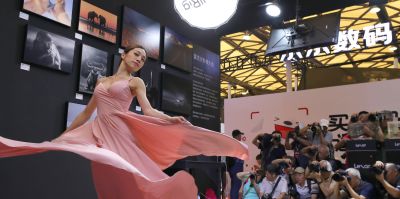 上海国际摄影器材和数码影像展开幕 - 图画吧TUHUABA