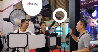 上海国际摄影器材和数码影像展开幕 - 图画吧TUHUABA