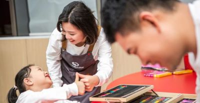 最好的美育，是让孩子在色彩中长成自信的自己 - 图画吧TUHUABA