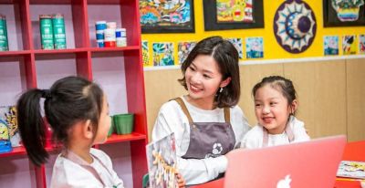 最好的美育，是让孩子在色彩中长成自信的自己 - 图画吧TUHUABA