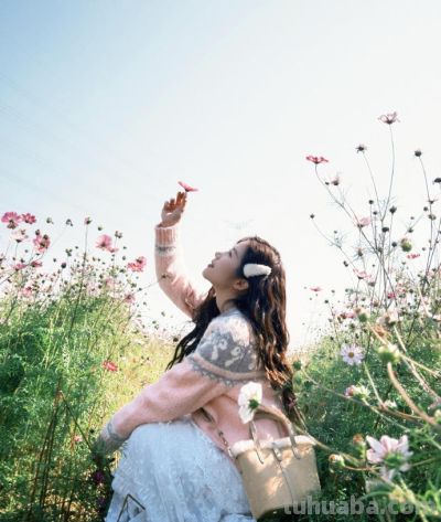 春天怎么拍照好看?跟着模特学,太好看了! - 今日头条 春天怎么拍照好看?跟着模特学,太好看了! - 图画吧TUHUABA