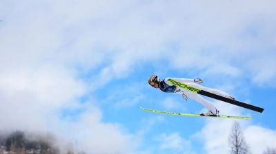 风雪赛场，以专业器材定格冰雪瞬间 - 图画吧TUHUABA