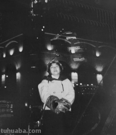 《艰辛系列 • 生存 • 绝唱 • 》油画作品解析 - 图画吧TUHUABA