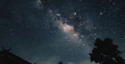 2026年拍星空必备！10款相机实测对比，附选购清单+构图参数 - 今日头条