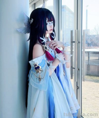 原神「少女」哥伦比娅神级 cos 爆火！ - 图画吧TUHUABA