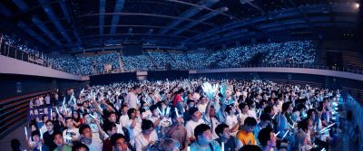 二次元迷狂喜！“虚拟偶像”洛天依广州嗨唱，自曝：超爱广州美食和粤语歌 - 图画吧TUHUABA