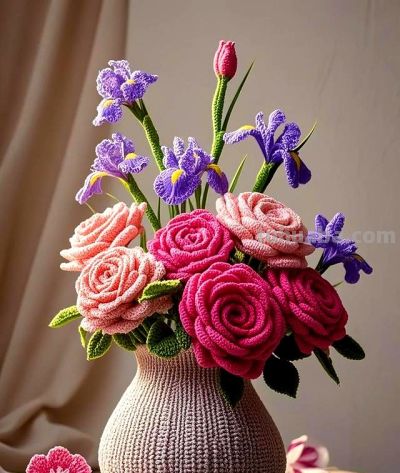 毛线钩织花卉 钩针下的绮梦，手工编织花的艺术秀! - 图画吧TUHUABA