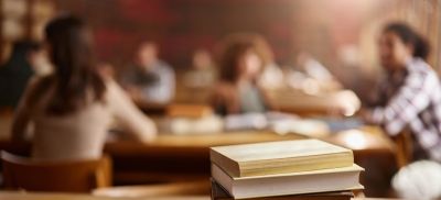 文学研究：谈文学作品的色彩美学应用 - 图画吧TUHUABA