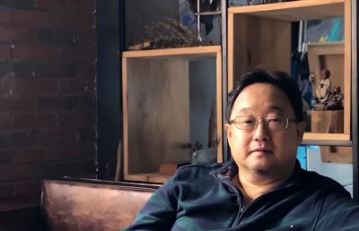 冯晓东·水彩人物画 | 质朴中藏着热烈，沉静里透着倔强 - 图画吧TUHUABA