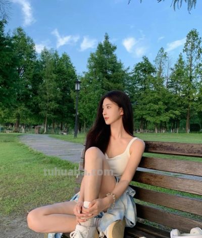 公园拍照，不要呆呆的拍，这些技巧教给你，出片好看有活力 - 图画吧TUHUABA