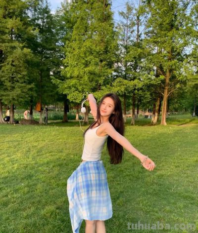 公园拍照，不要呆呆的拍，这些技巧教给你，出片好看有活力 - 图画吧TUHUABA