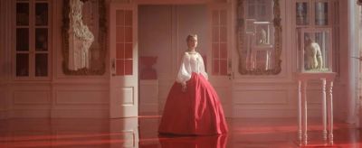 一场虚张声势的cosplay，2026版电影《呼啸山庄》既不性感也不反叛 - 图画吧TUHUABA