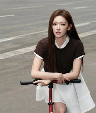 COS 2026 春夏首尔大秀：极简为骨，多元演绎日常时髦的无限可能 - 今日头条