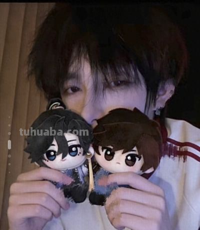 “本来挺喜欢你，为啥发自拍？”魏无羡cos这操作，网友笑拍大腿 - 今日头条