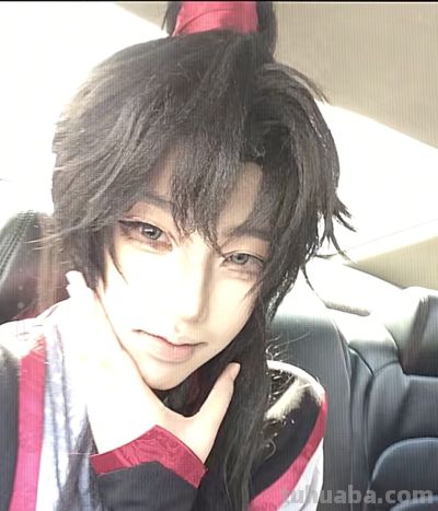 “本来挺喜欢你，为啥发自拍？”魏无羡cos这操作，网友笑拍大腿 - 图画吧TUHUABA