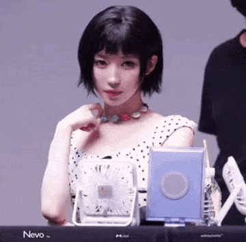 女团偶像Cos《生化危机》艾达王？玩家：就是本人啊 - 图画吧TUHUABA