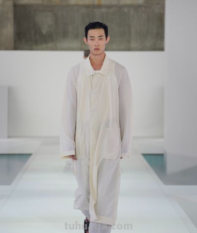 COS 2026 春夏系列正式揭幕 - 今日头条