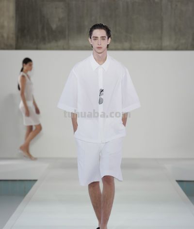 COS 2026 春夏系列正式揭幕 - 图画吧TUHUABA