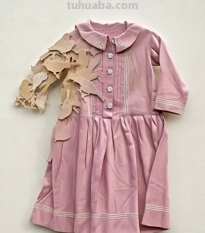 这么漂亮的衣服，竟然没看出来是木雕！ - 图画吧TUHUABA