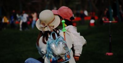 1-3岁宝宝色彩启蒙，别瞎教！融入日常比刻意灌输管用10倍 - 图画吧TUHUABA