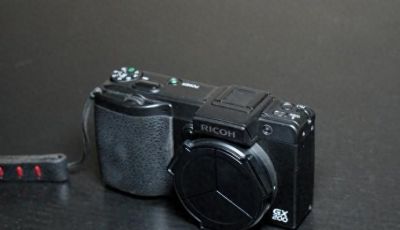 “电子茅台” 疯狂炒作！摄影器材泡沫狂欢：当情怀成为割韭菜镰刀 - 今日头条