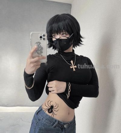 不露脸都能封神，妹子cos芙莉莲角色，这眼神一整个精准拿捏 - 图画吧TUHUABA