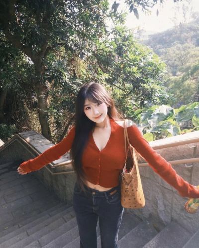 户外外出这样拍，动作学起来，出片好看又有氛围感 - 图画吧TUHUABA