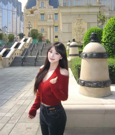 户外外出这样拍，动作学起来，出片好看又有氛围感 - 图画吧TUHUABA