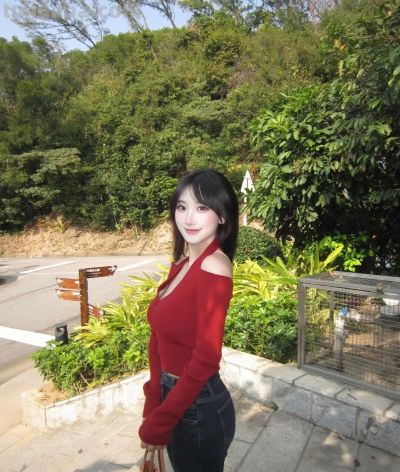 户外外出这样拍，动作学起来，出片好看又有氛围感 - 图画吧TUHUABA