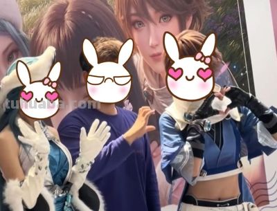 男粉比心遭无视，coser操作引争议，事后道歉，可惜网友不买账 - 图画吧TUHUABA