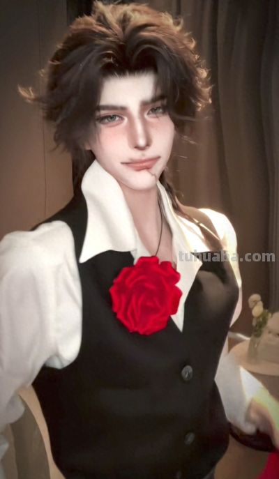 第五人格玩家为斗牛士赫南多拉票，cosplay整活太绝了！ - 今日头条