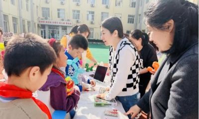 穿越书海，一起来 cosplay 吧！青岛八大峡小学开展世界读书日主题活动 - 图画吧TUHUABA