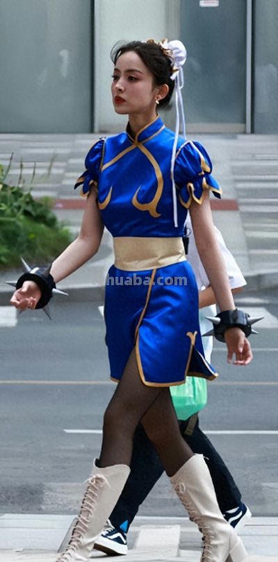 娜扎cos春丽，黑丝美腿太美了 - 今日头条