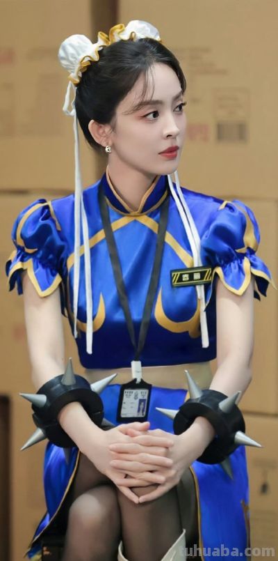 娜扎cos春丽，黑丝美腿太美了 - 图画吧TUHUABA