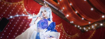 《崩坏：星穹铁道》知更鸟cosplay - 今日头条