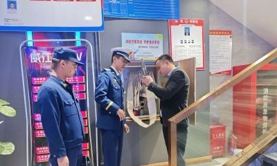 云南消防青年风貌速写 - 图画吧TUHUABA