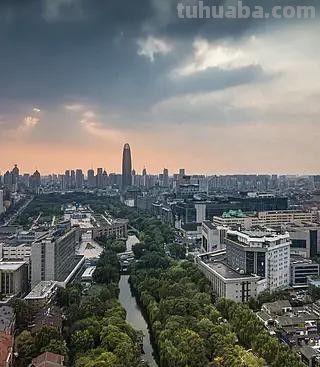 手机摄影入门教程:3个超好用拍摄模式,专业、全景、丝滑流水 - 今日头条 手机摄影入门教程:3个超好用拍摄模式,专业、全景、丝滑流水 - 图画吧TUHUABA