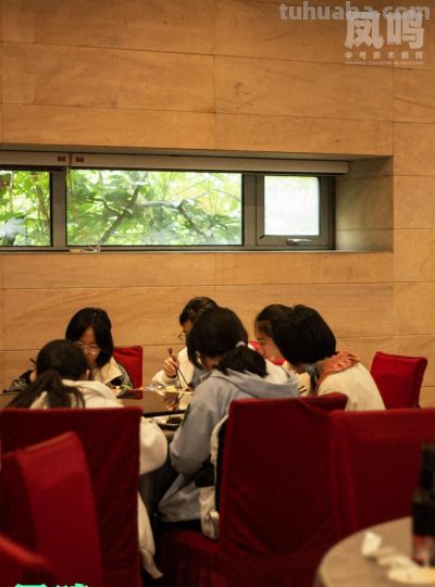 解惑基础素描专业培训基地收费标准，做到心中有数 - 今日头条