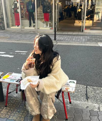 逛街扫街拍照别硬凹动作 5个实用技巧 路人看了都要照搬 - 今日头条 逛街扫街拍照别硬凹动作 5个实用技巧 路人看了都要照搬 - 图画吧TUHUABA